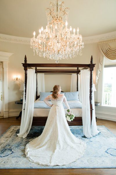 bride in her dress